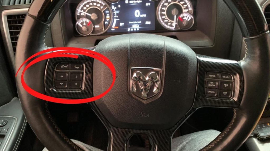 control buttons on steering wheel