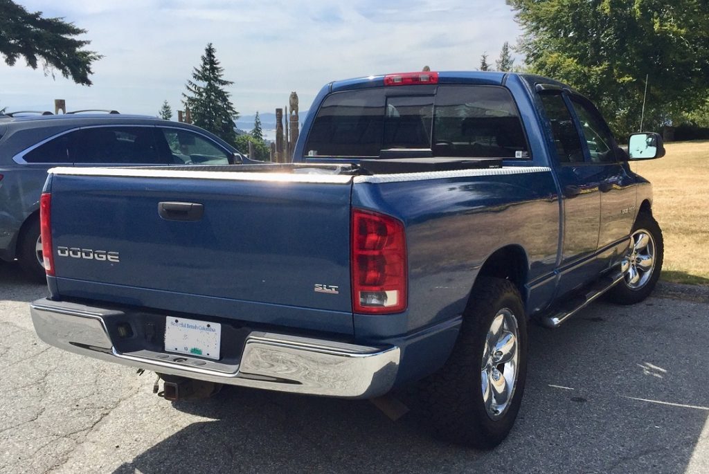 2nd Gen Ram 1500 Bed.